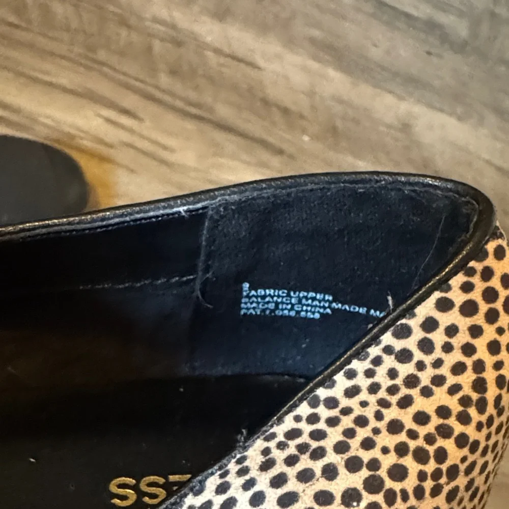 Express - Animal Print Black and Tan Loafers - Size 9